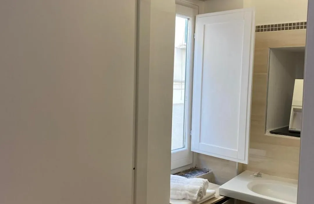 Il Vicolo Della Neve B&B-1